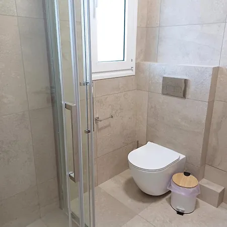 Tegea Luxury Athena