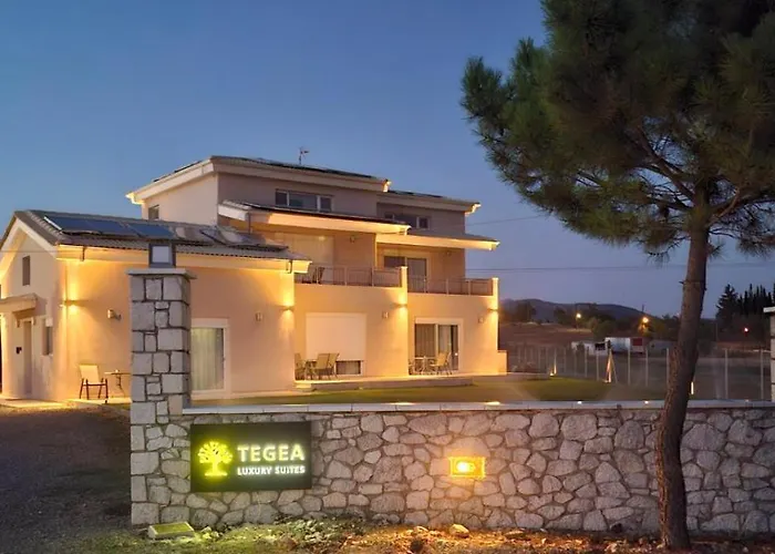 Tegea Luxury Athena *